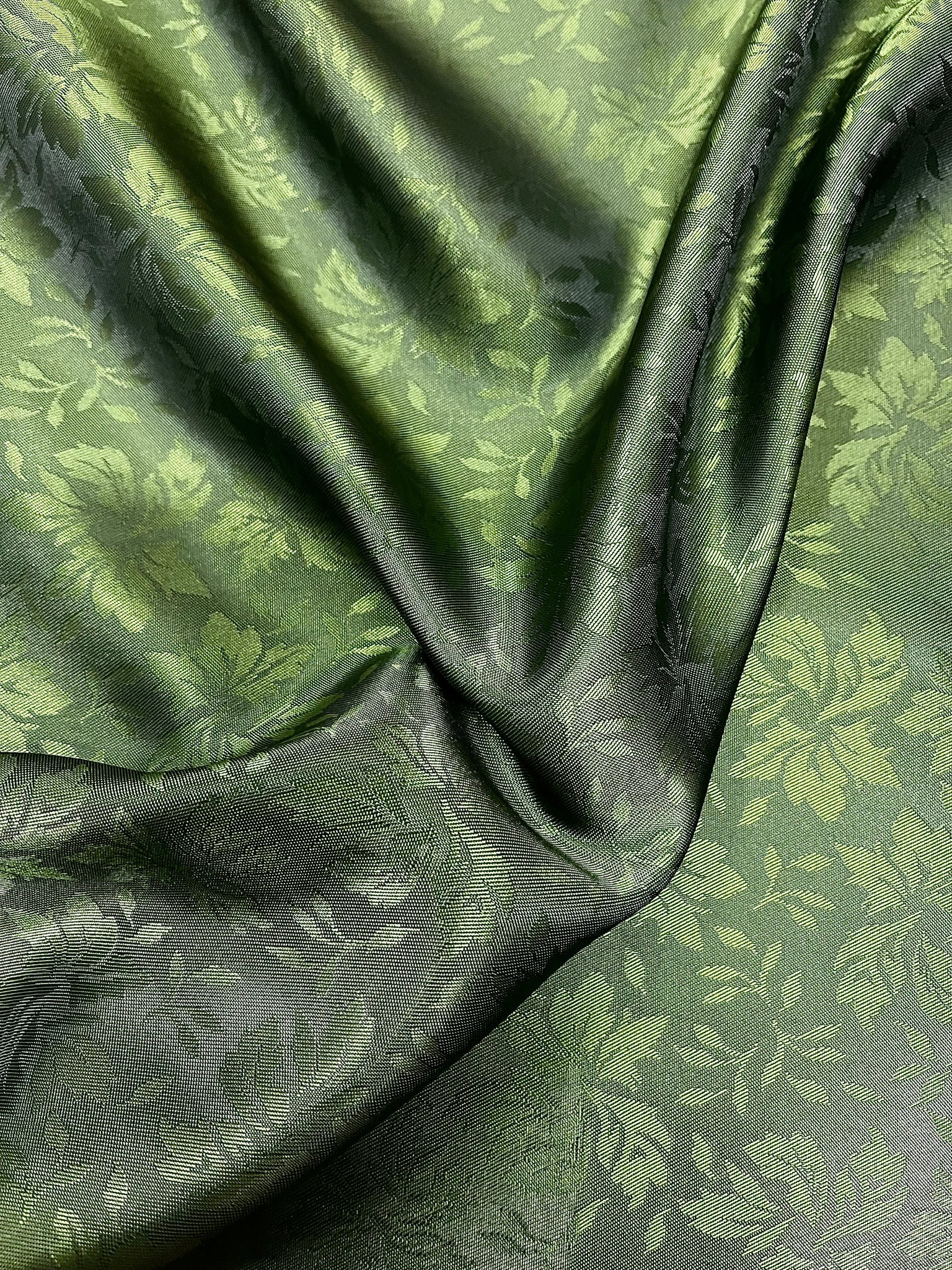 Asparagus-Green Leaf Lining